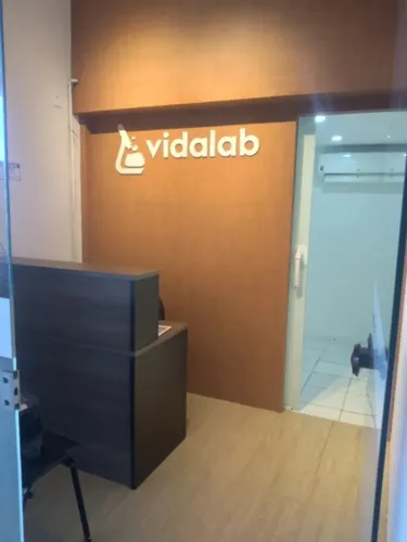 Vendo Sala Comercial (Loja) Shopping São Cristóvão em Pleno Funcionamento