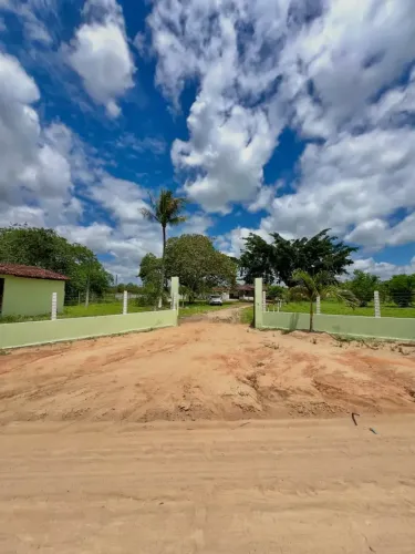 Chácara completa com piscina e 4 hectares  Um verdadeiro paraíso!