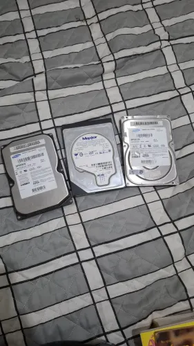 Vendo hds antigos (150GB)