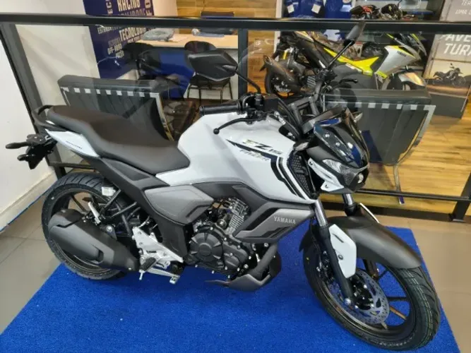 Yamaha FZ15  2026/2027 Leandro