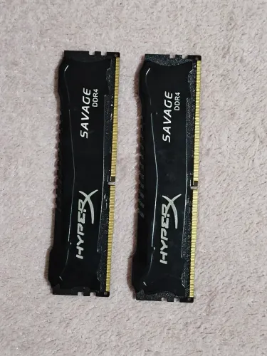MEMÓRIA RAM HyperX DDR4