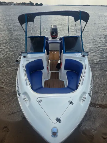 Vende-se Lancha 18pés