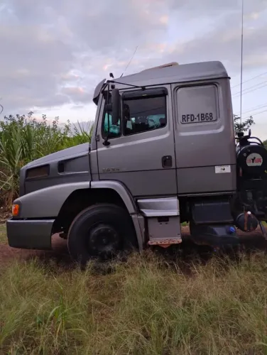 Mercedes-Benz Atron 1635 2020/2020- Caçamba Rosseti 2020/2020