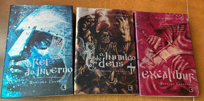 As Crônicas de Artur - Bernard Cornwell - 3 livros