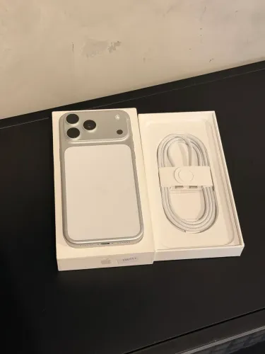 iPhone 17 Pro Max 256GB Silver