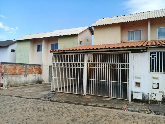 Vendo casa cidade ocidental quitada