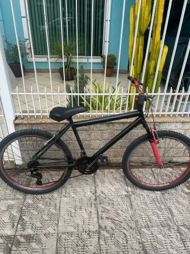 Bicicleta Aro 26 MTB 21 Marchas - Freio V-Brake - Suspensão Dianteira