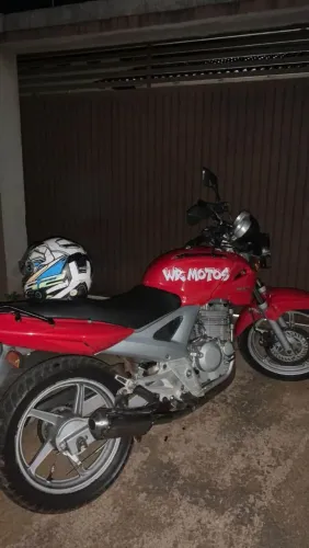 Vende-se cb Twister 250