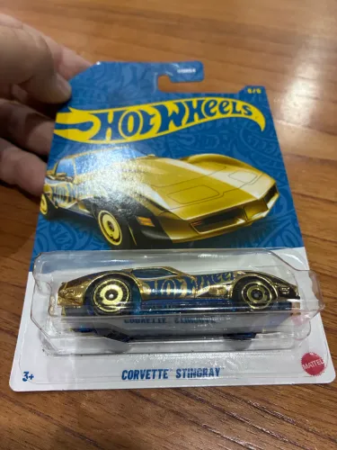 Hot Wheels Corvette Stingray (CHASE) Dourado / Ouro / Gold 