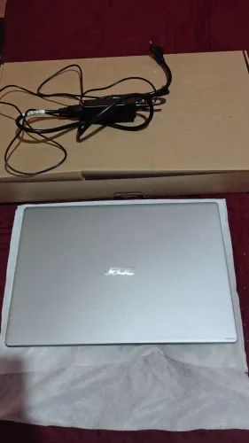 NOTEBOOK ACER ASPIRE 5/ leia as informações ?