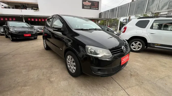 Volkswagen Fox 1.0 MI Total Flex 8V 5P 2014