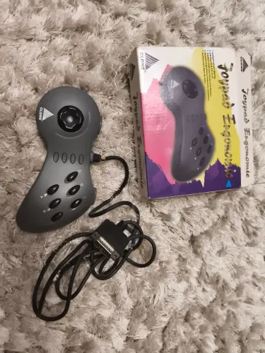 Controle de videogame vintage para PC Anos 90