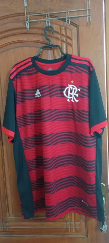 Camisa futebol ?