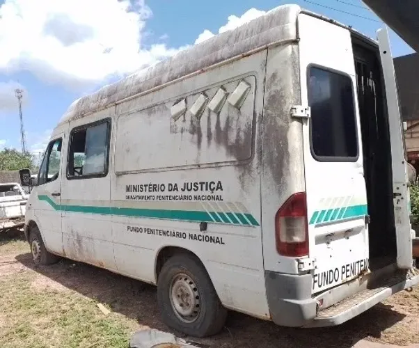 RETIRADA DE PEÇAS
