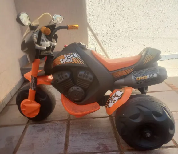 Moto eletrica bandeirantes infantil