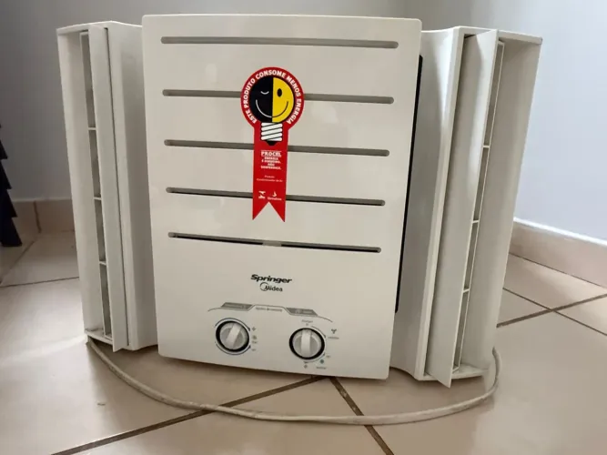 Ar condicionado janeleiro 10 mil btus 