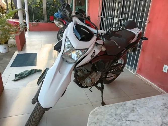 Moto Bros branca 2015