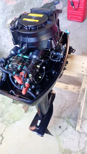 Motor de barco 