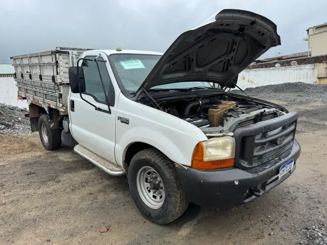 Ford F-350 3.9 8V Turbo Diesel Mec. 2001