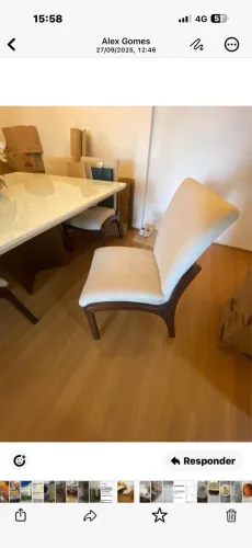 Mesa quadrada 1,50 x1,50vidro branco Trinca+4 cadeiras