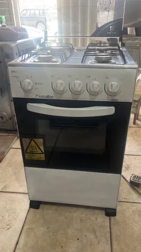 Lindo fogão esmaltec bem conservado apenas 250 reais chama *
