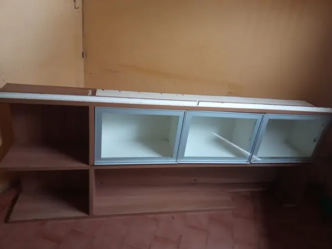 Armário de Parede TROCO OU VENDO (LEIA A DESCRIÇÃO!) 