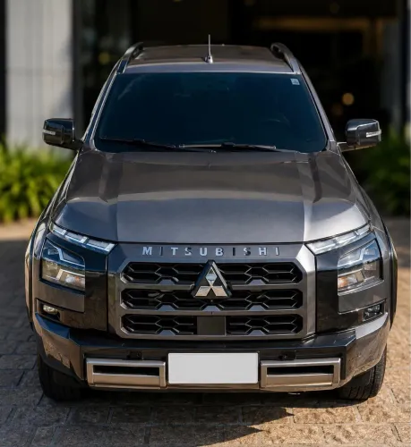 Mitsubishi TRITON Katana 2.4 CD 4X4 TB Diesel Aut. 2026