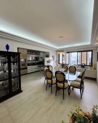 Apartamento à venda em Vila Velha, Praia da Costa, com 4 quartos, com 245 m², Larc de Trio