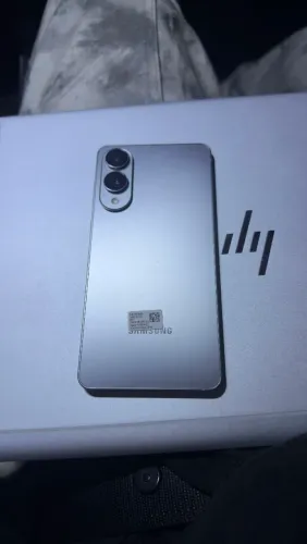 Vendo ou troco s25 edge 512gb seminovo