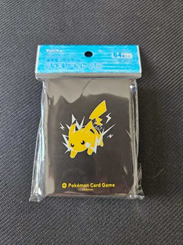 Sleeve Pokémon Center | Pikachu