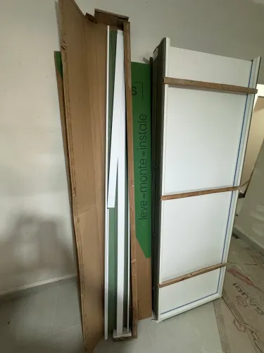 Kit porta pronta 210x70- valor 600 reais 