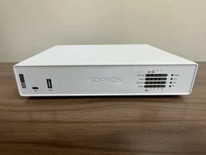 Firewall Sophos XGS 107 - Seminovo