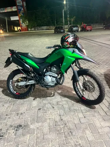 Vendo xre 300 2018 pu troco em carro do meu agrado