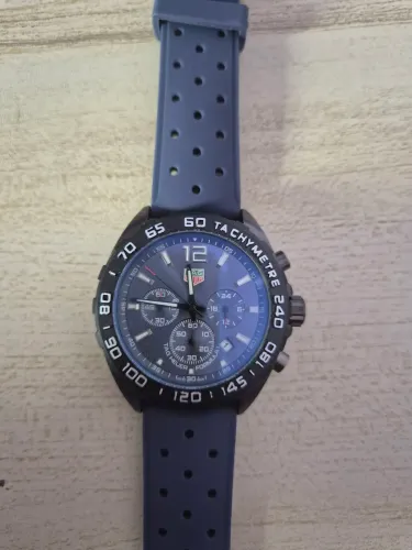 Relógio Tah Heuer - CAZ1010