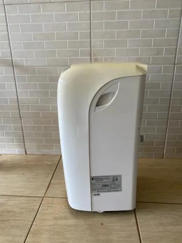 VENDO AR CONDICIONADO PORTÁTIL