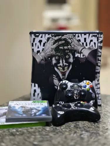 Xbox 360 S (Slim)