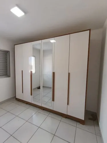 Guarda Roupa Casal Novo Com Espelhos 
