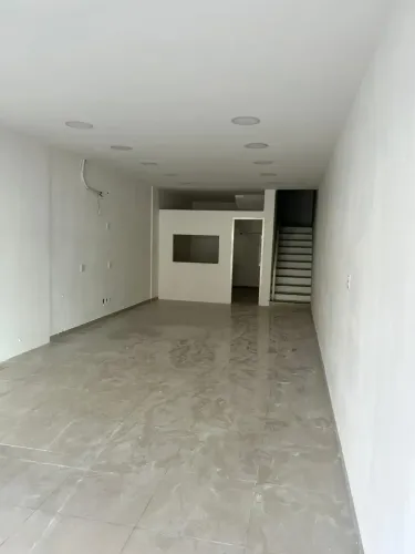 Centro comercial para aluguel com 70 metros quadrados em Campo Grande - Rio de Janeiro - R