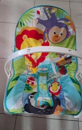 Cadeirinha Fisher Price vibratória Bebê