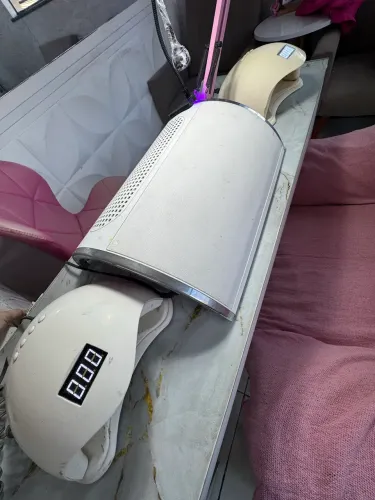  Cabine e sugador de pó