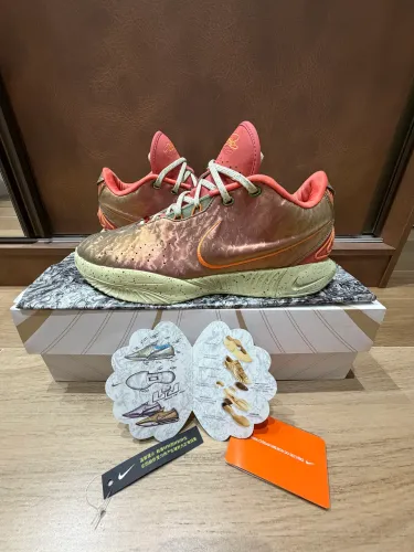 Nike Lebron 21 Queen Conch Tam : 41 novíssimo Original 