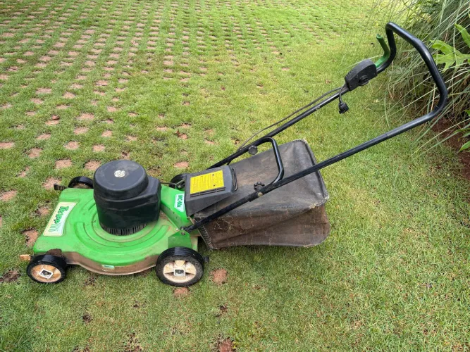 Carrinho de roça grama trapper 2500wats