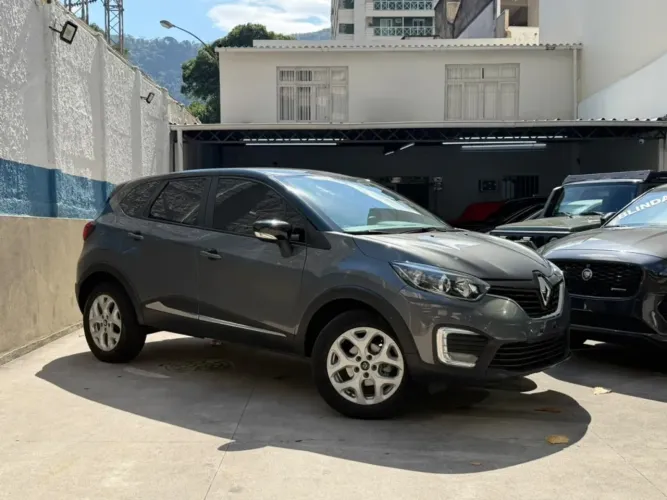 Renault Captur Life 1.6 16V Flex 5P Aut. 2018