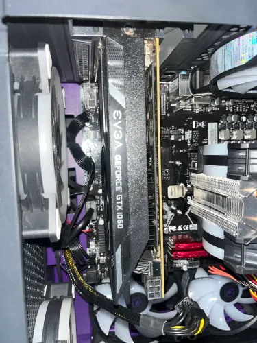 Placa de vídeo GTX 1060 3gb de vram