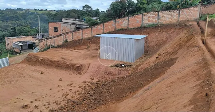 Lote à Venda no Bairro Canarinho  360m² | Excelente Oportunidade