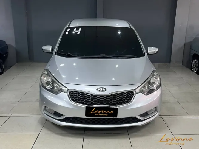 Kia Motors Cerato 1.6 16V Flex Aut. 2014