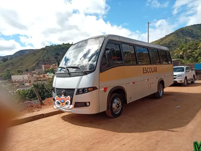 Micro ônibus Volare v8 
