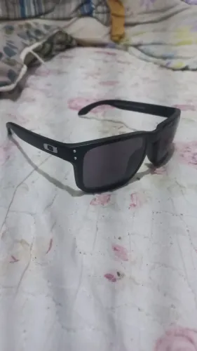 Vendo 2 óculos oakley original