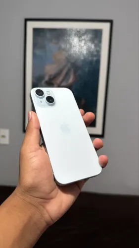 IPHONE 15. 128GB
