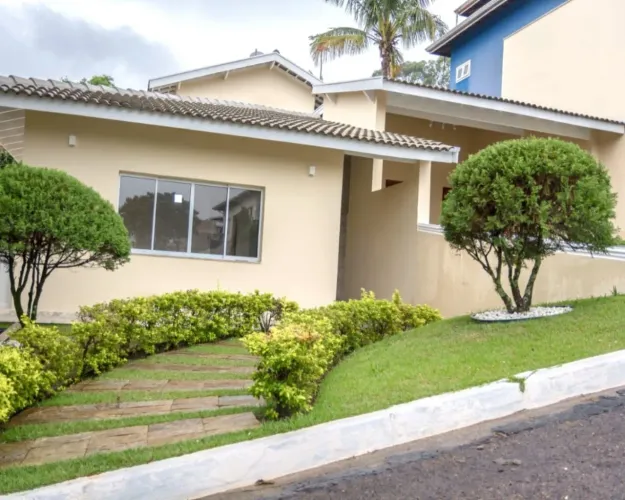 VENDO CASA/ SOBRADO EM LOUVEIRA - CONDOMÍNIO VILLAGGIO CAPRICCIO